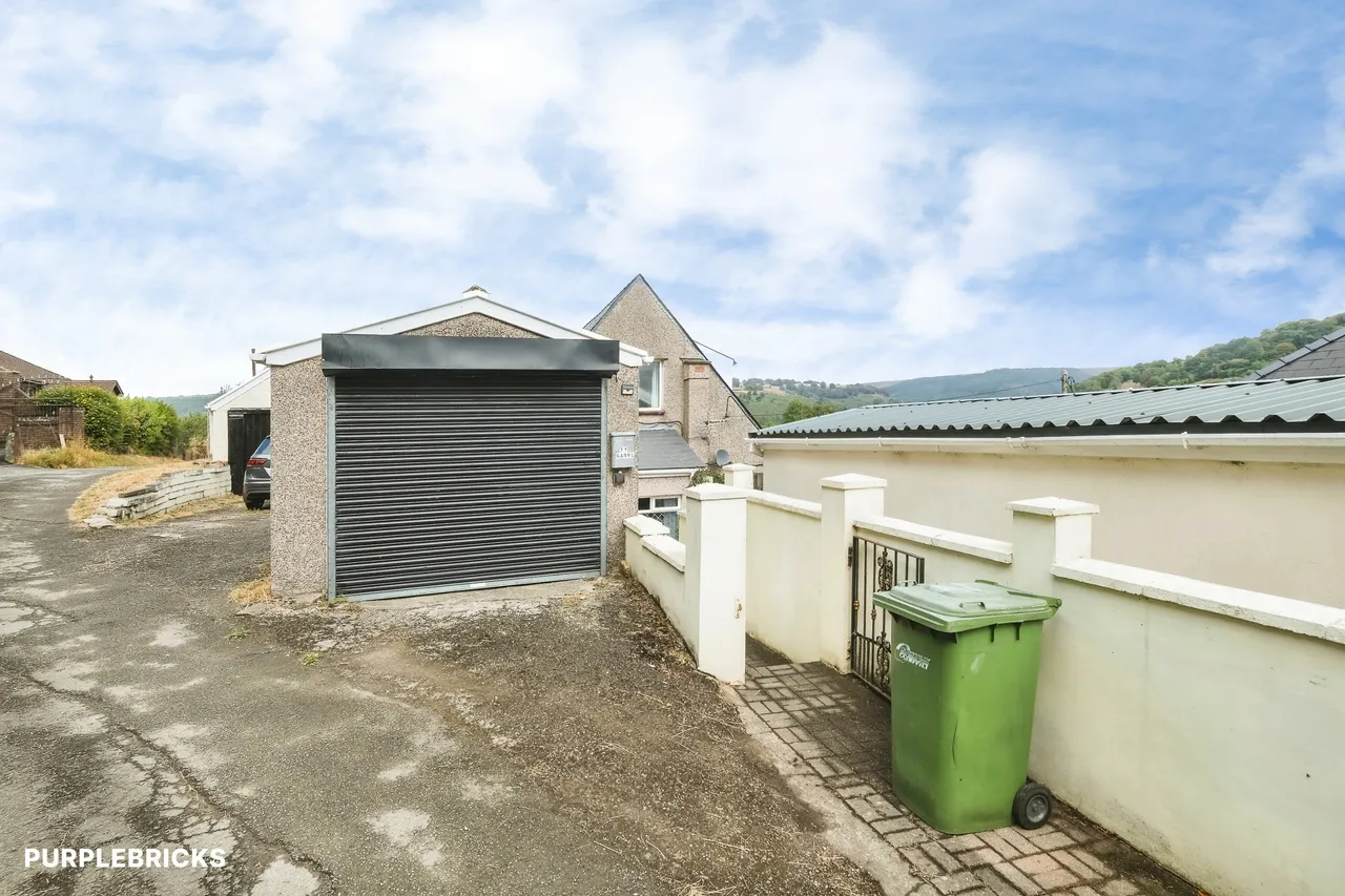 Christchurch Bungalows, Abertillery, NP13, photo 22