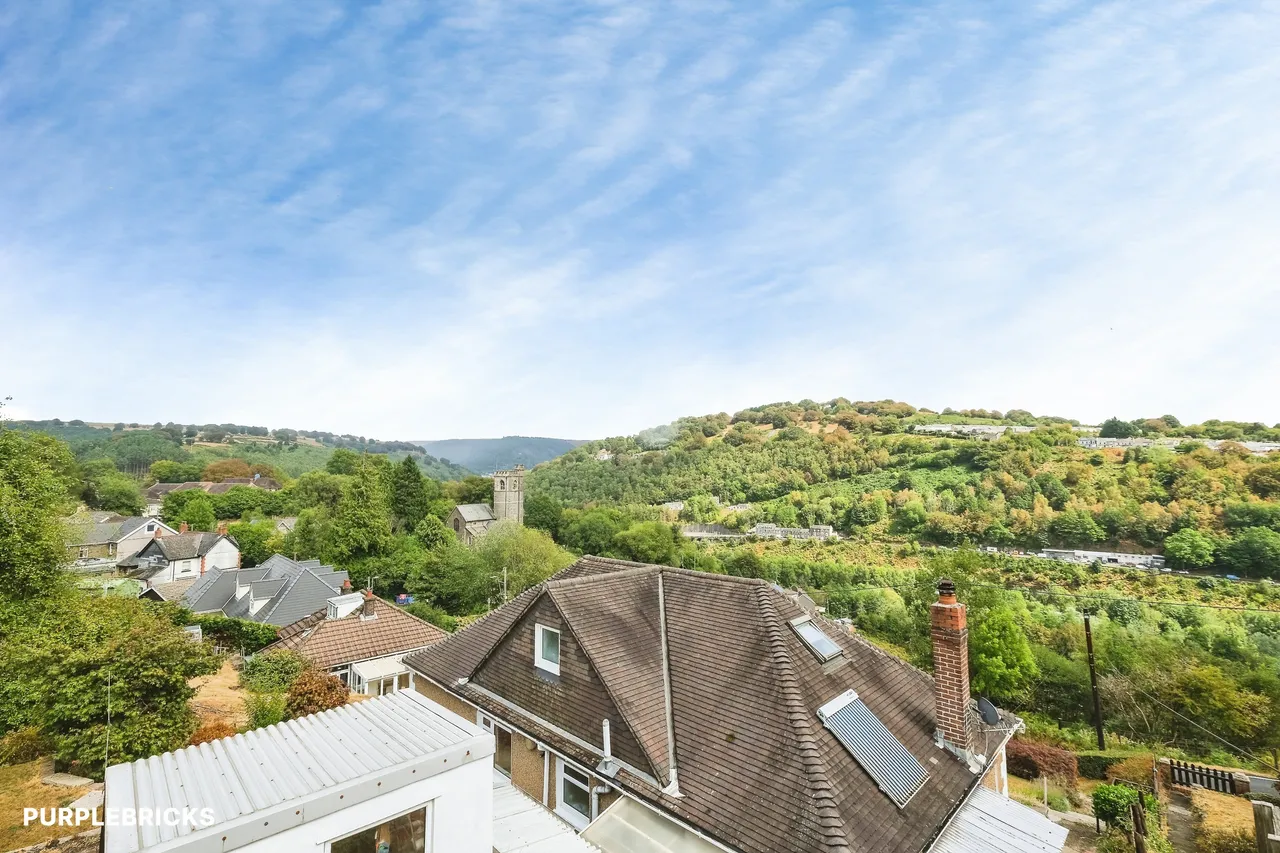 Christchurch Bungalows, Abertillery, NP13, photo 24
