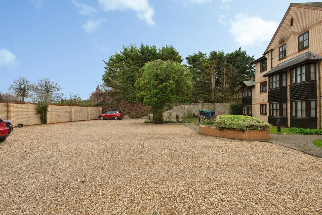 New Road, Melbourn, SG8, photo 13