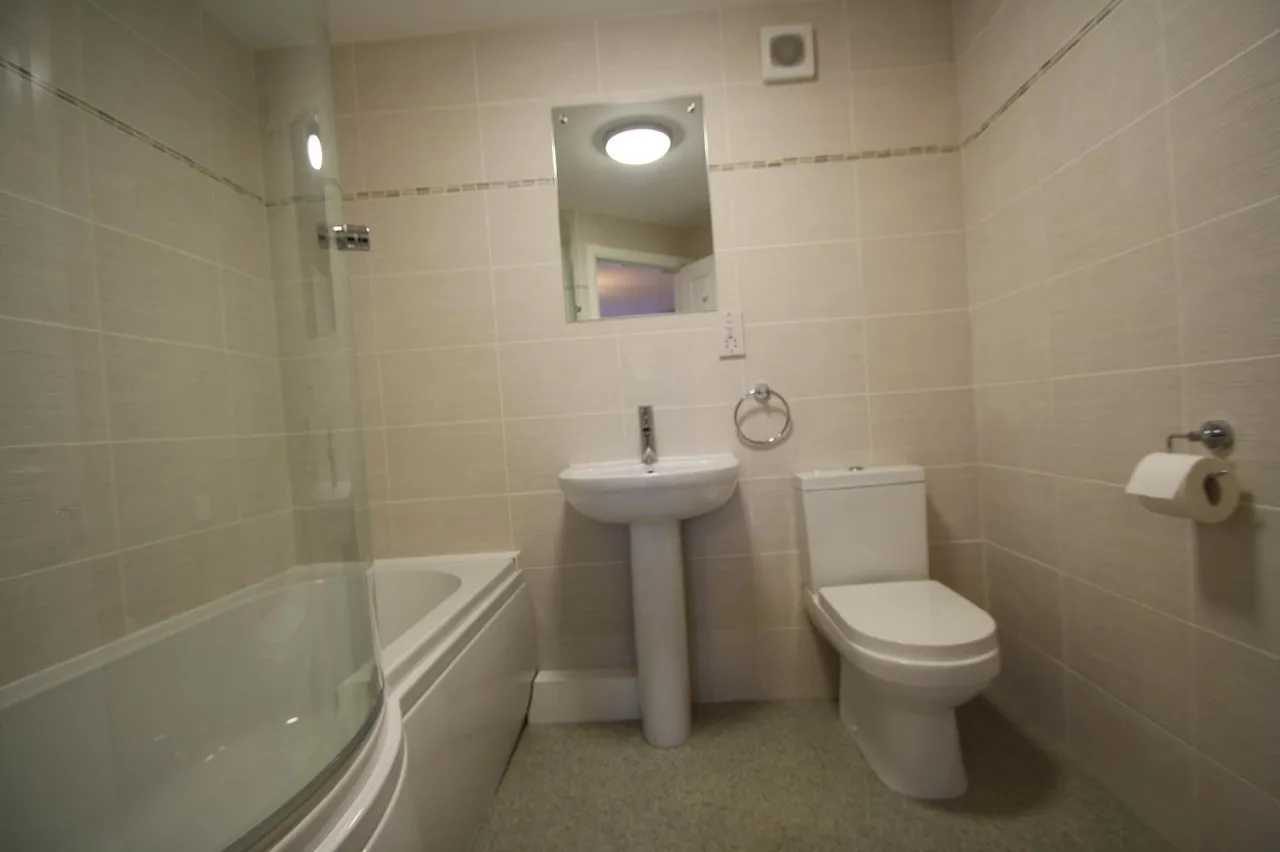 Elland Road, Churwell, LS27, photo 7