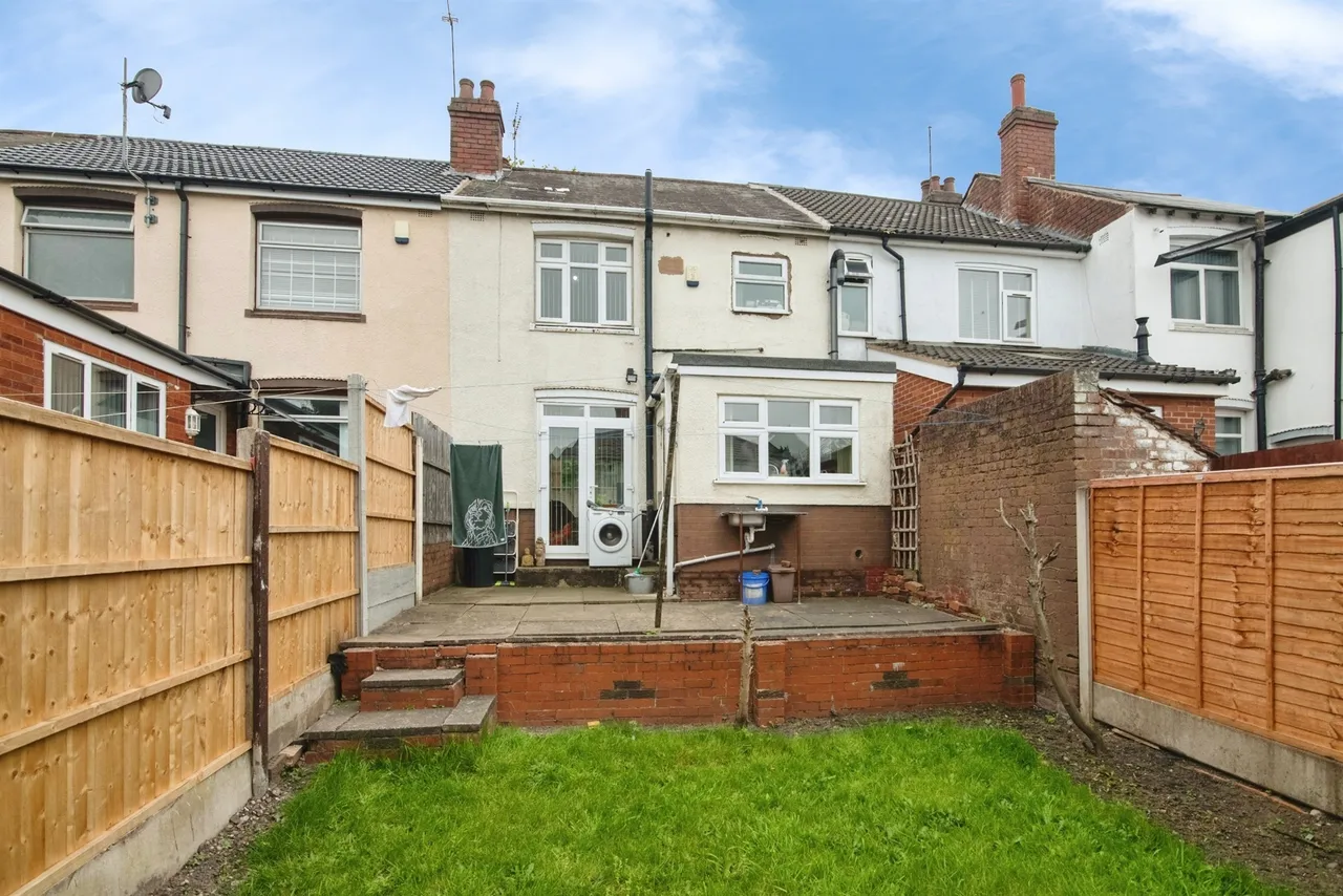 Bilhay Lane, West Bromwich, B70, photo 18