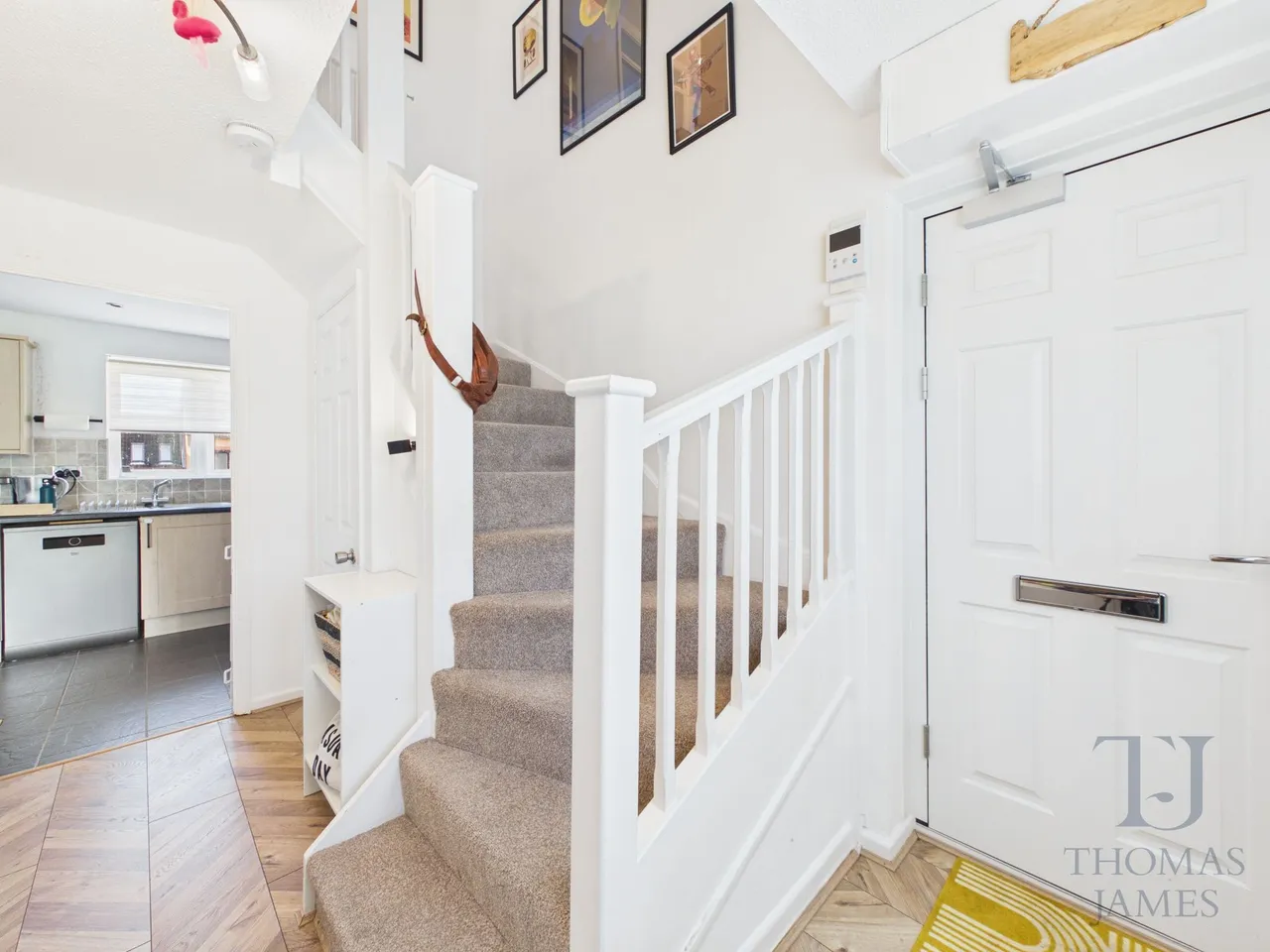 Flamingo Court, Nottingham, NG7, photo 2