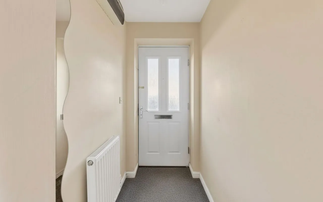 Castleton Drive, Warrington, Warrington, WA1 2GQ, photo 3