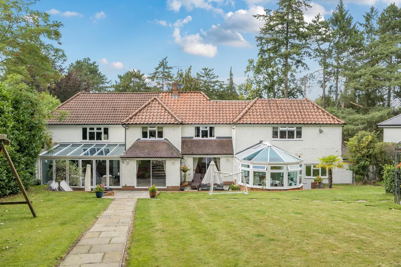 Woodland Way, Kingswood, photo 29