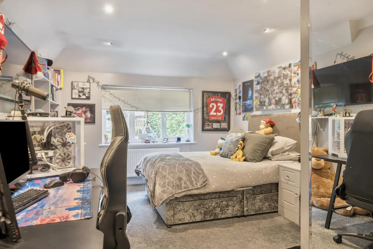 Woodland Way, Kingswood, photo 24