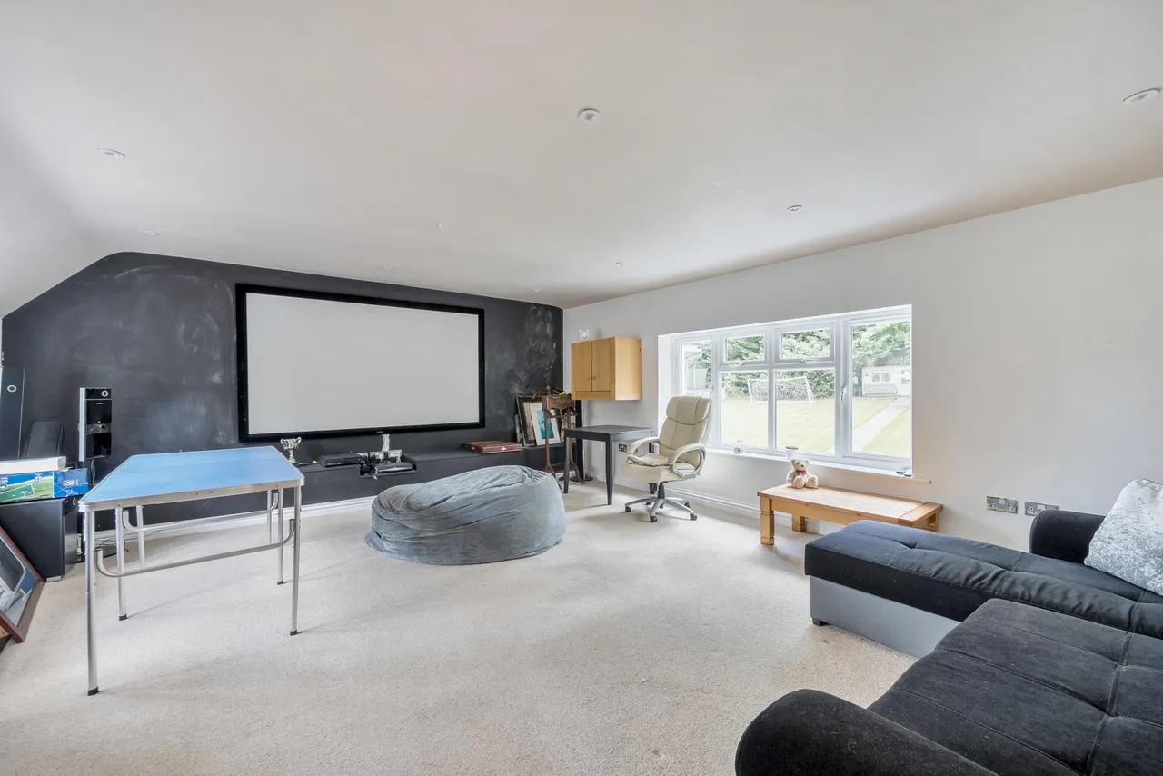 Woodland Way, Kingswood, photo 7