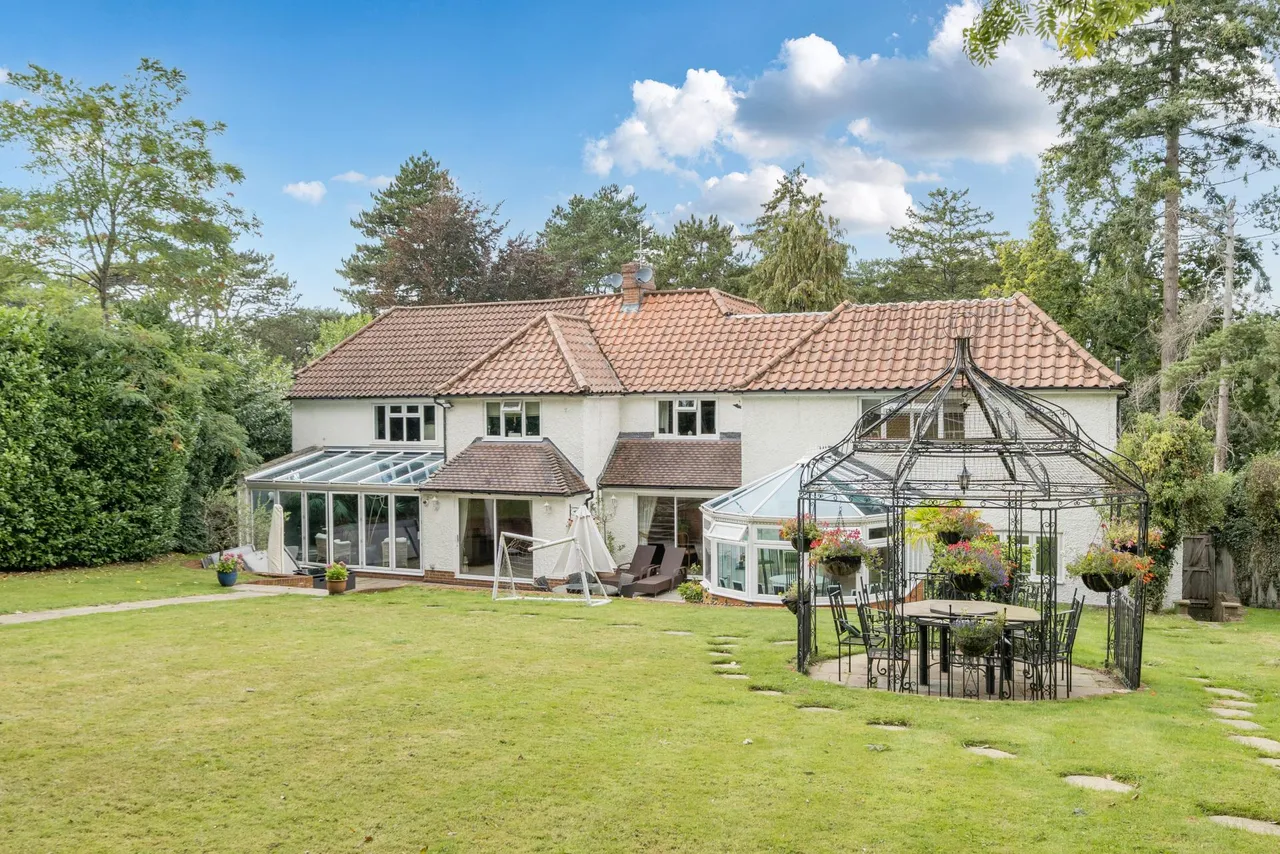 Woodland Way, Kingswood, photo 32