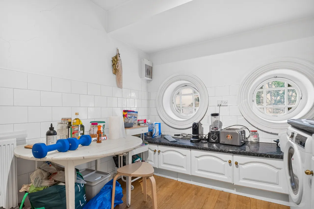 Clerkenwell Road, London, EC1M, photo 15