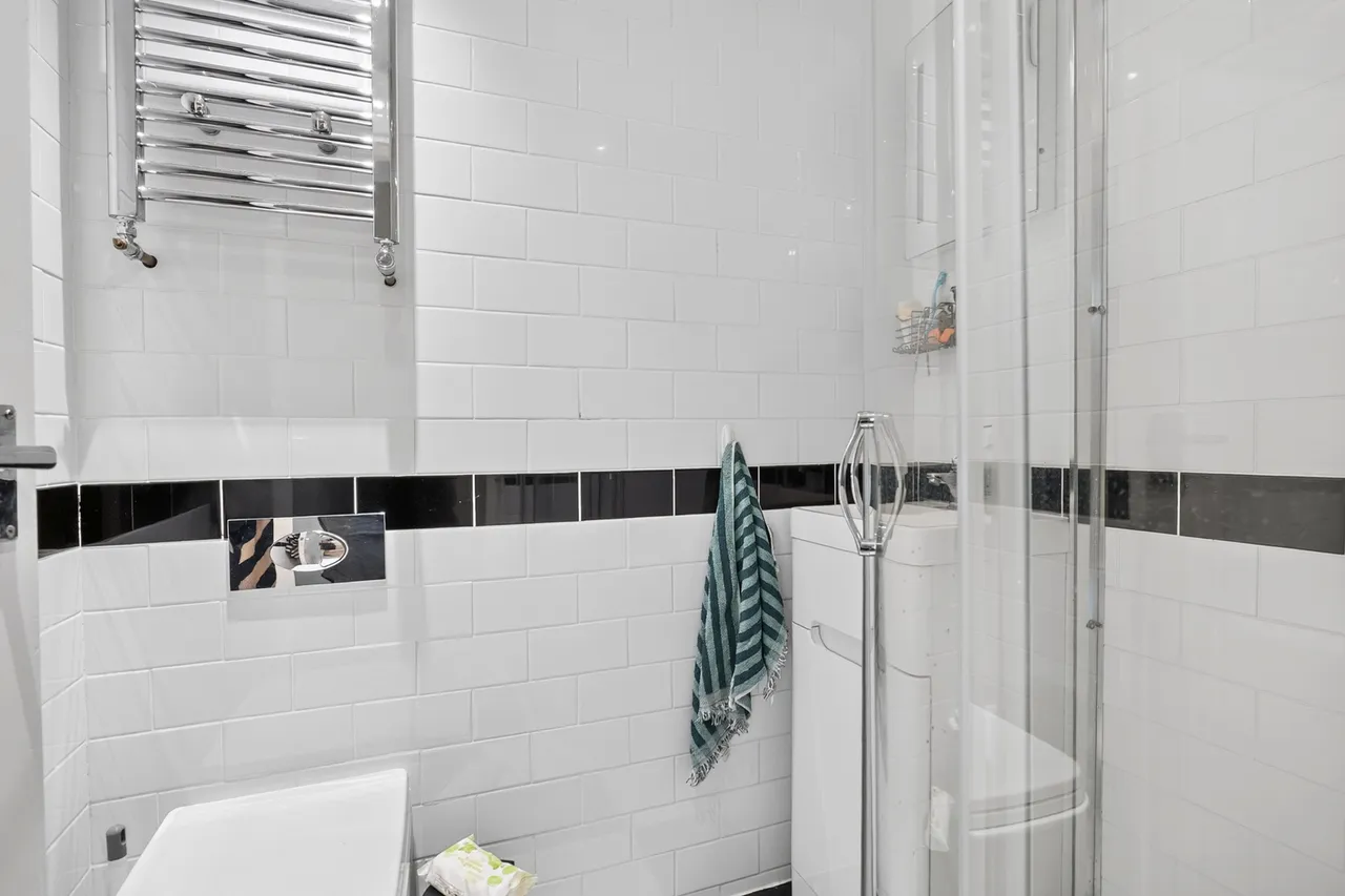 Clerkenwell Road, London, EC1M, photo 13