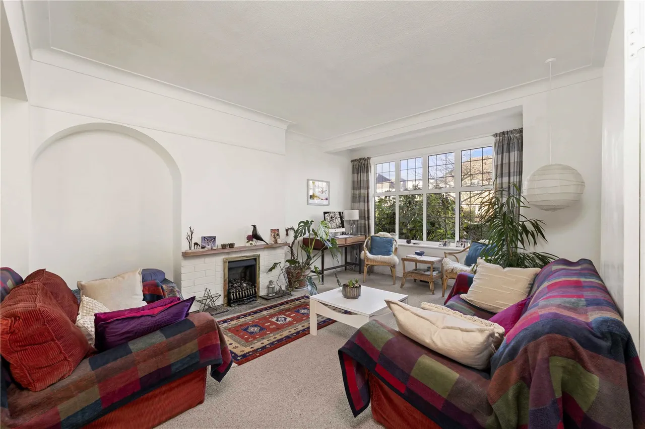 Redway Drive, Whitton, TW2 7NW, photo 4
