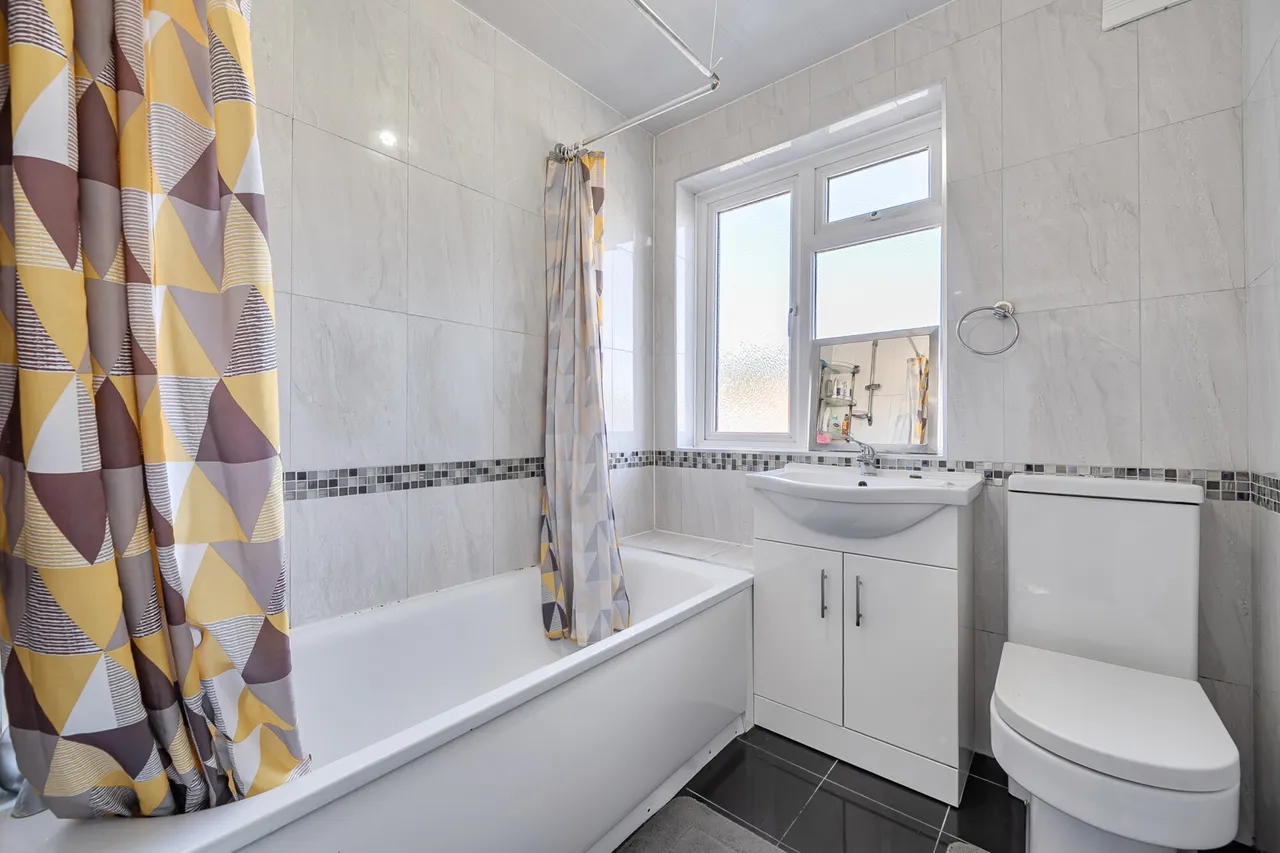 Waverley Road, Harrow, HA2, photo 7