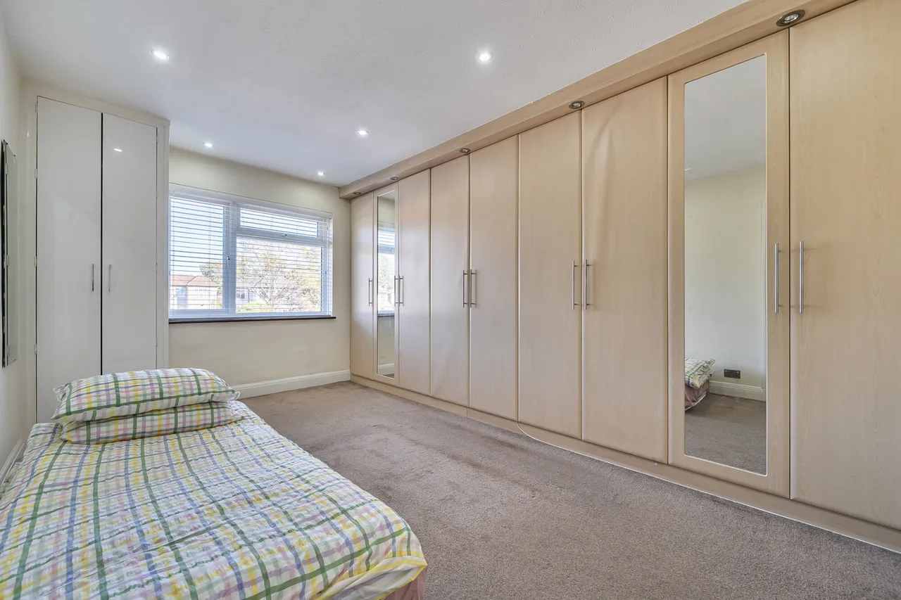 Waverley Road, Harrow, HA2, photo 8