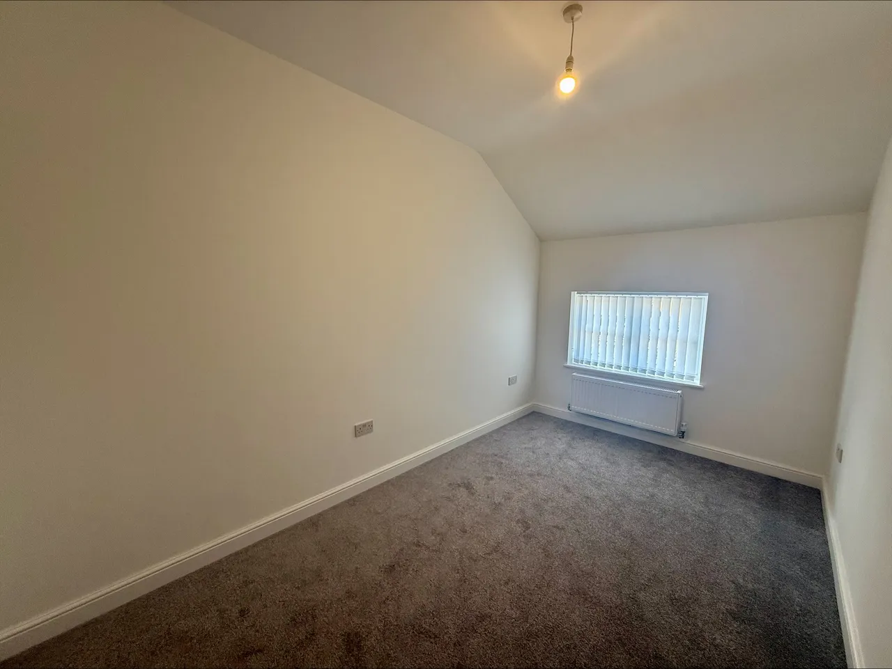 Thornton Green Lane, CH2, photo 9