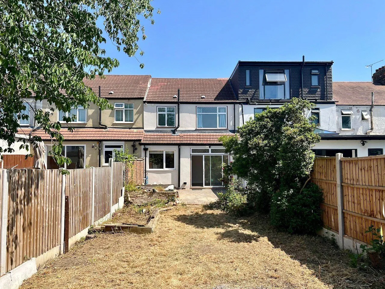 Queenborough Gardens, ILFORD, Essex, IG2, photo 22