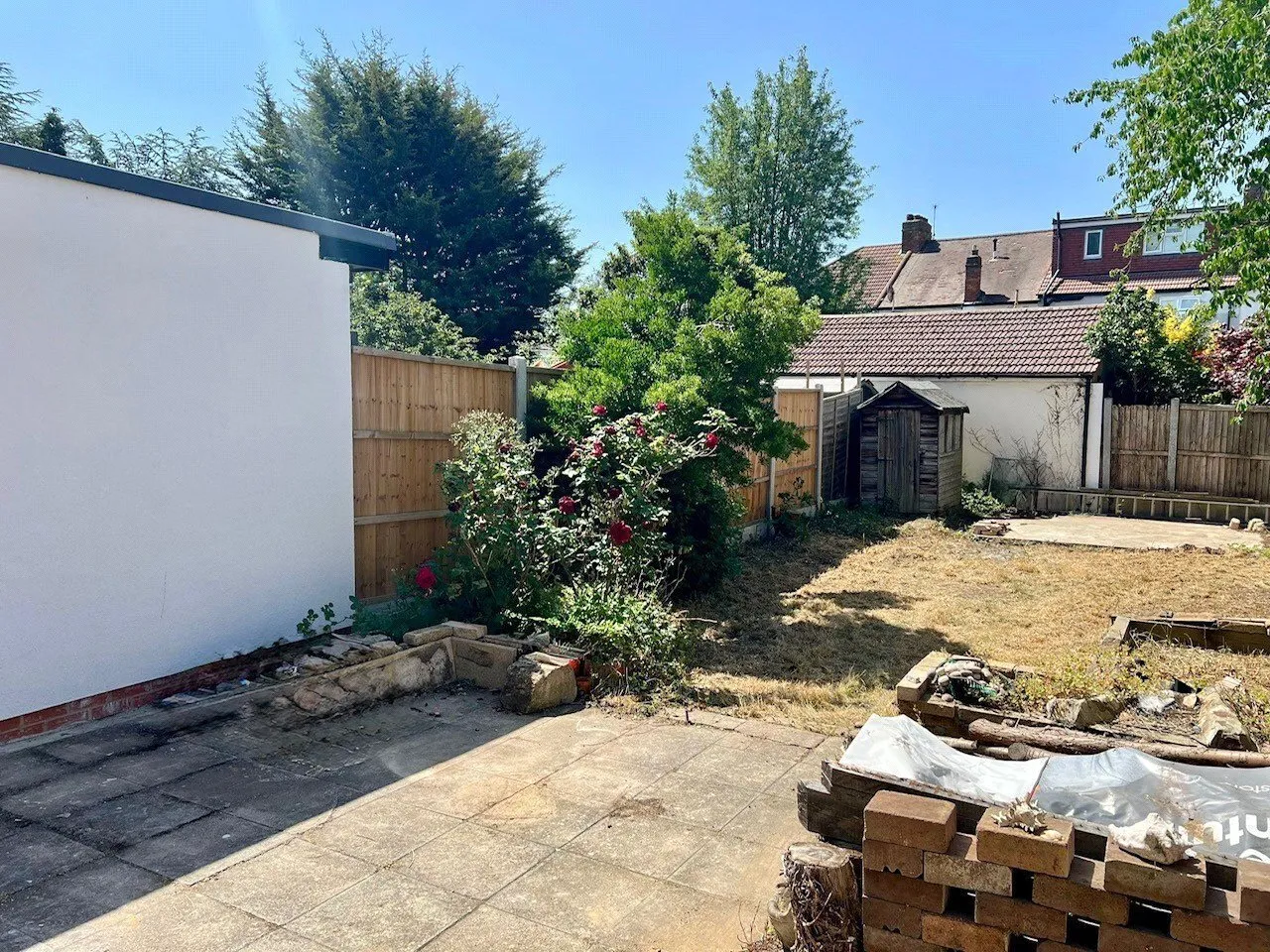 Queenborough Gardens, ILFORD, Essex, IG2, photo 21