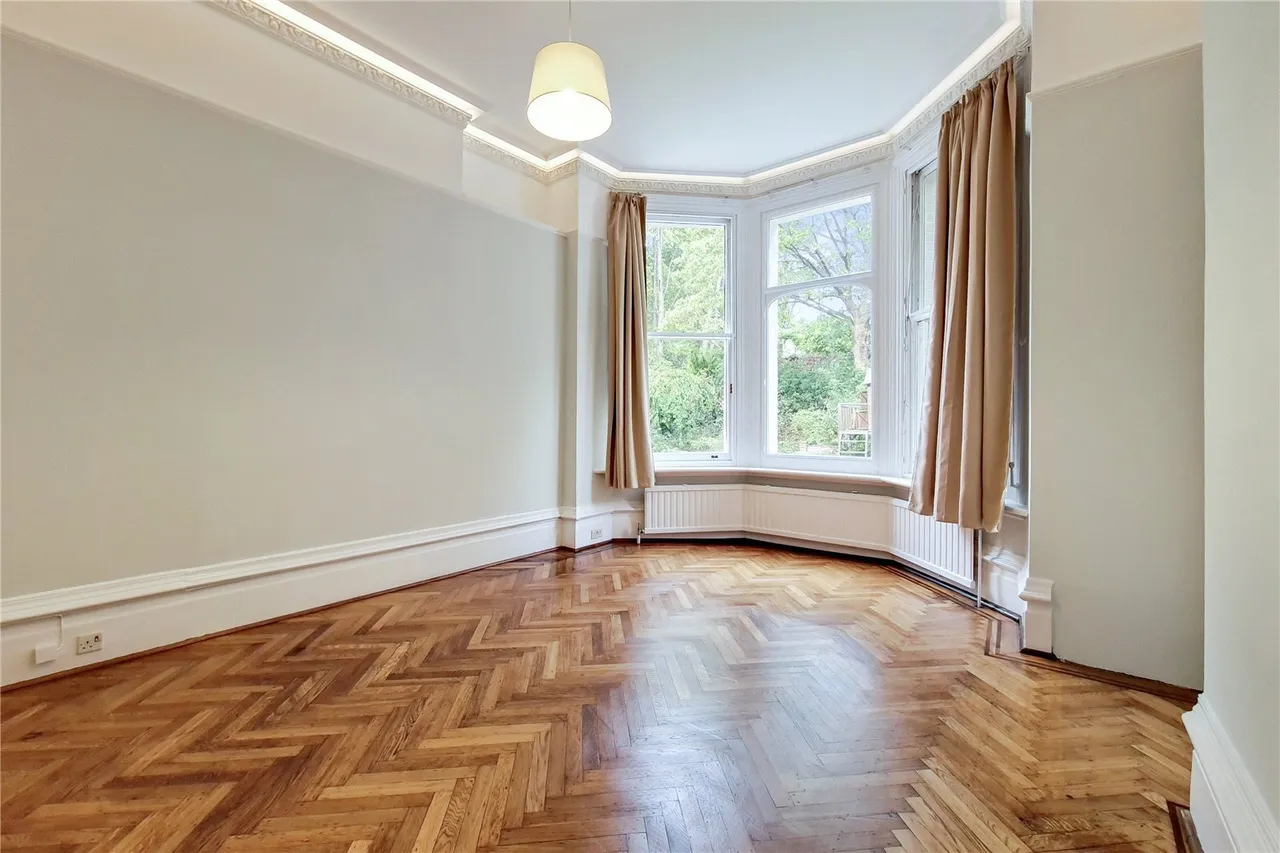 Netherhall Gardens, Hampstead, NW3, photo 3