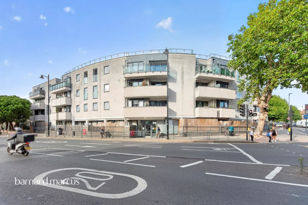 Mitcham Road, London, SW17, photo 19