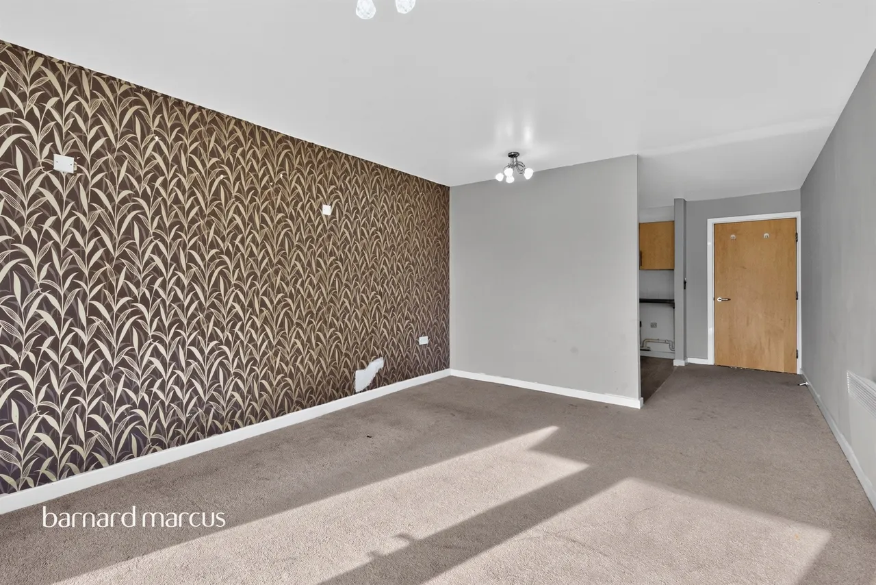 Mitcham Road, London, SW17, photo 2