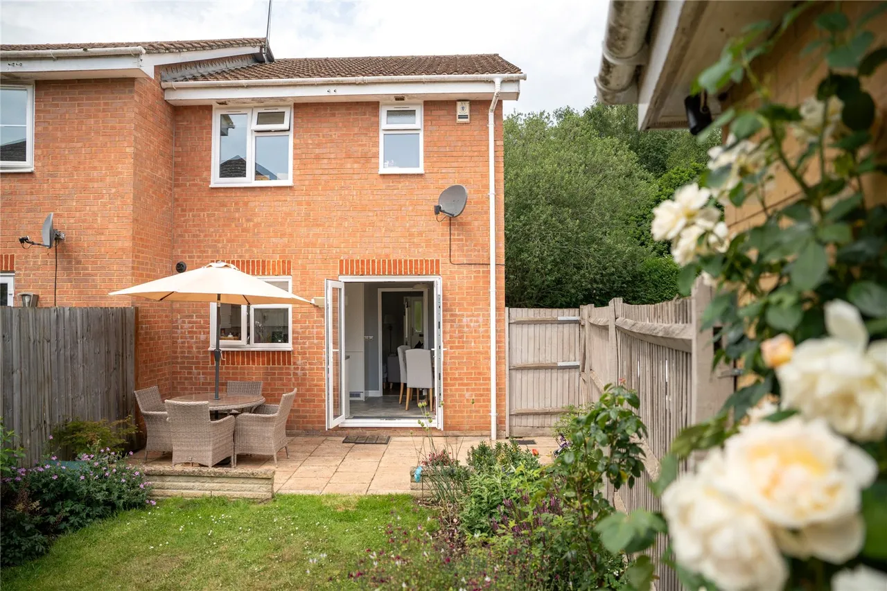 Derry Close, Ash Vale, Guildford, Surrey, GU12 5SR, photo 22