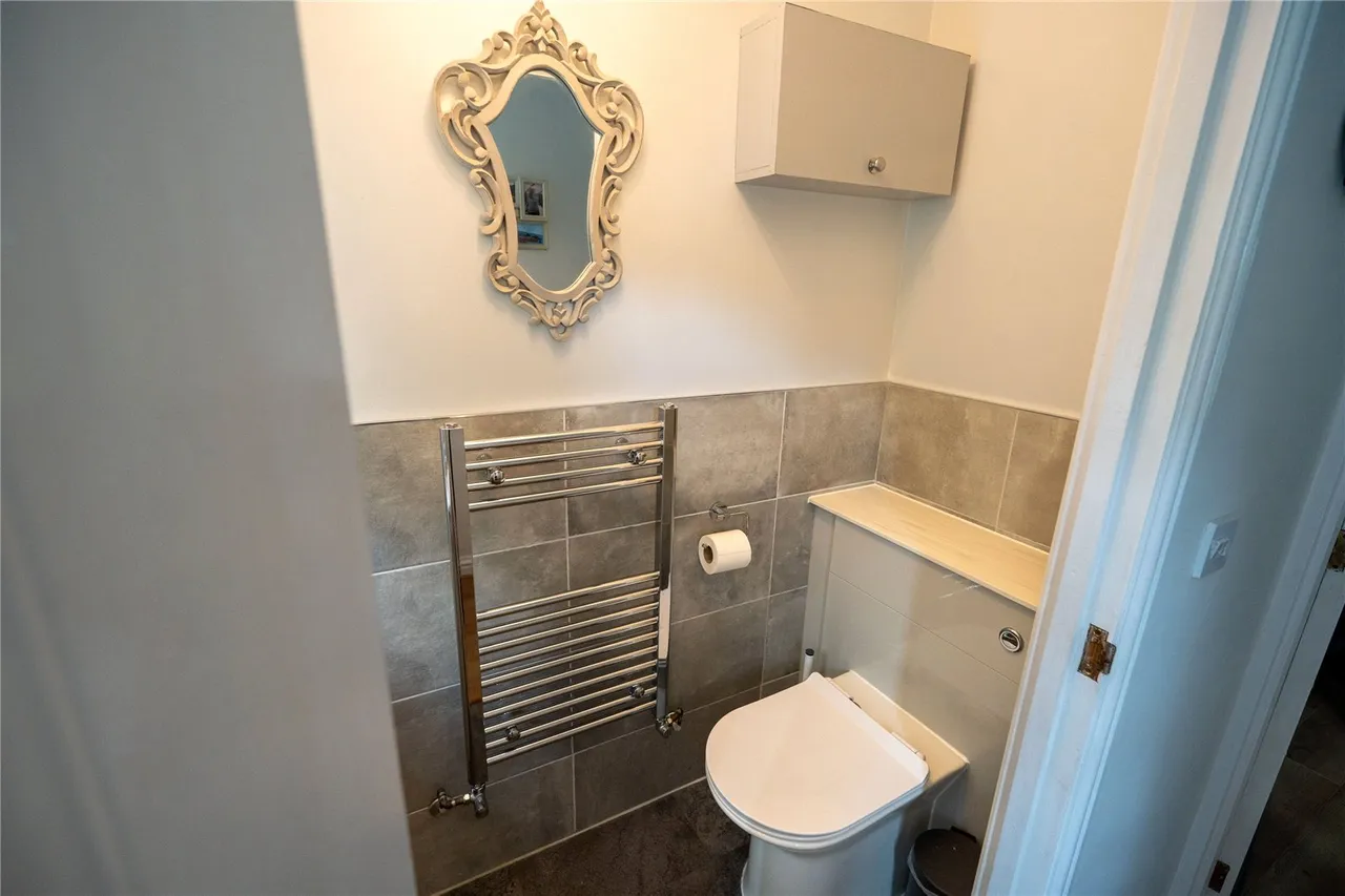 Derry Close, Ash Vale, Guildford, Surrey, GU12 5SR, photo 11