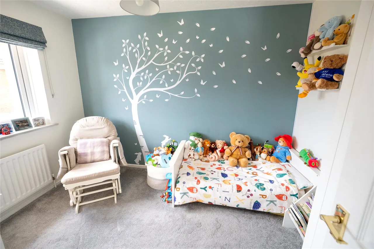 Derry Close, Ash Vale, Guildford, Surrey, GU12 5SR, photo 17