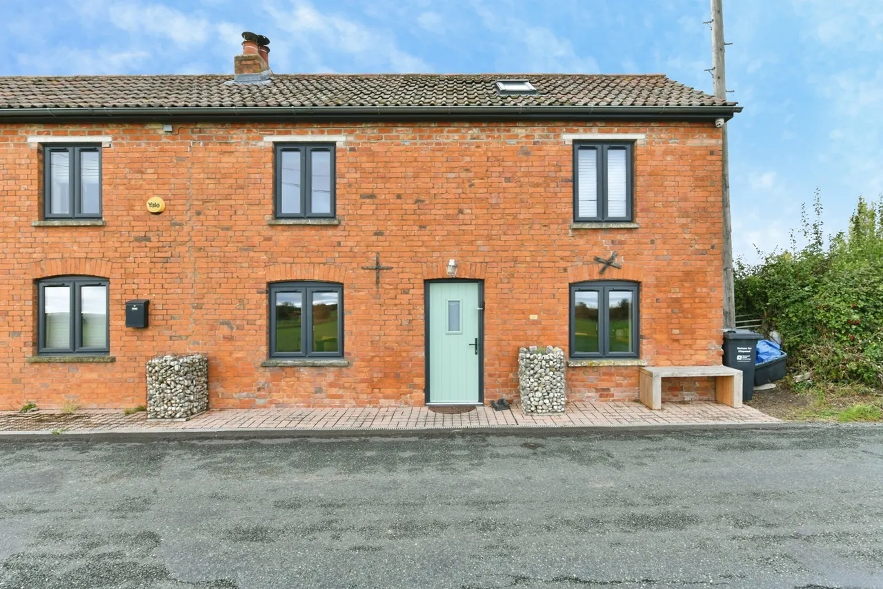 1 bed house for sale, Godney, Wells, BA5
