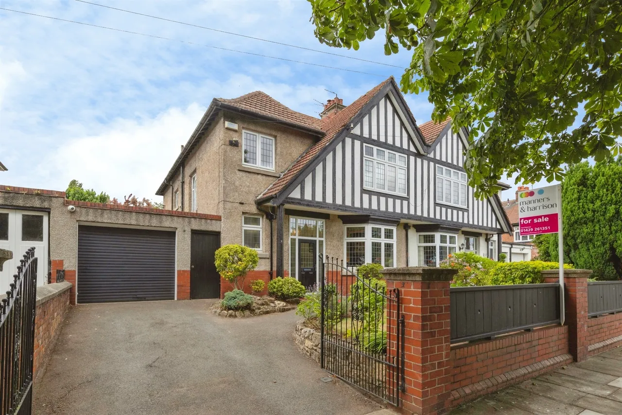4 bed house for sale, The Grove, Hartlepool, TS26