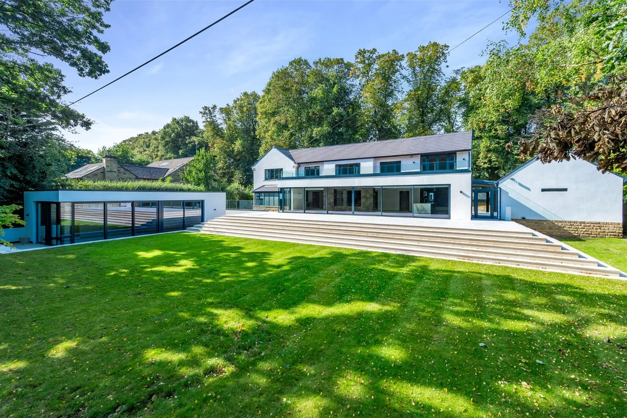 Clara Drive, Calverley, LS28, photo 2