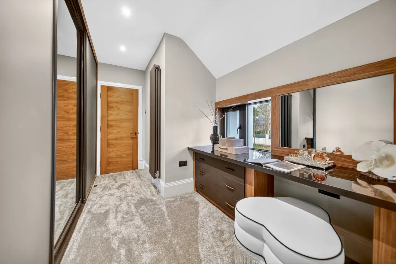 Clara Drive, Calverley, LS28, photo 17