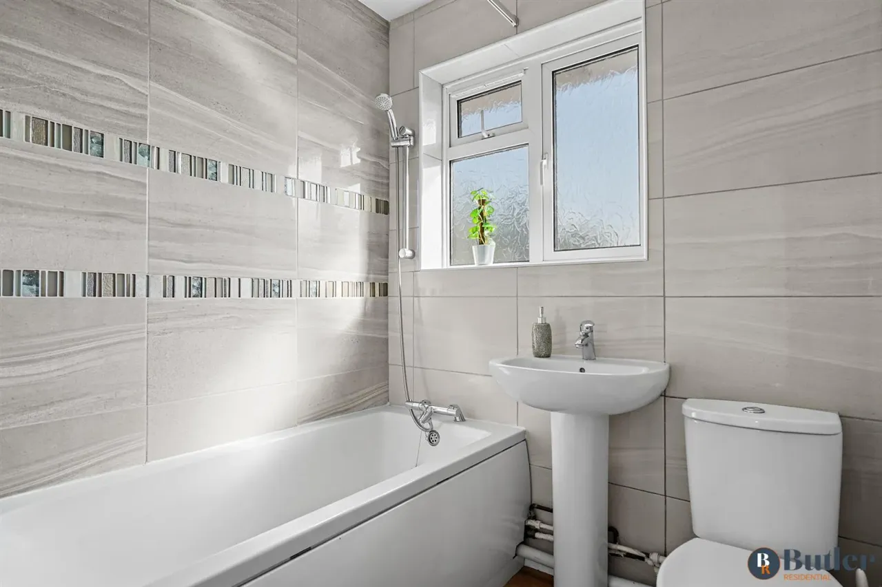 Purwell Lane, Hitchin, SG4, photo 95
