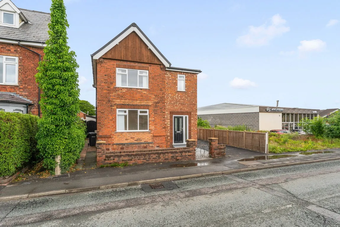 Middlewich Road, Northwich, CW9 7BP, photo 31
