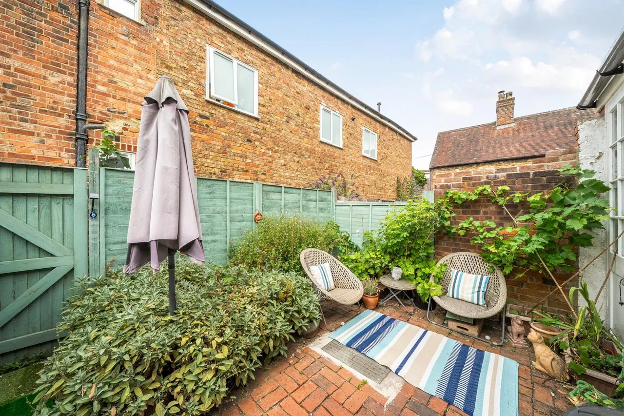 Lime Tree Walk, TN13, photo 15