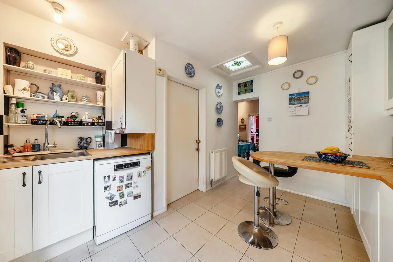Lime Tree Walk, TN13, photo 16