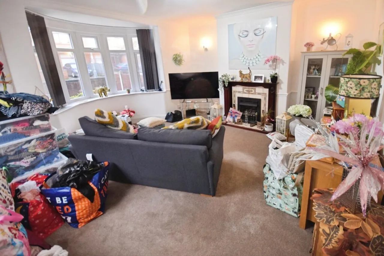 Brianson Avenue, Sneyd Green, ST6, photo 2