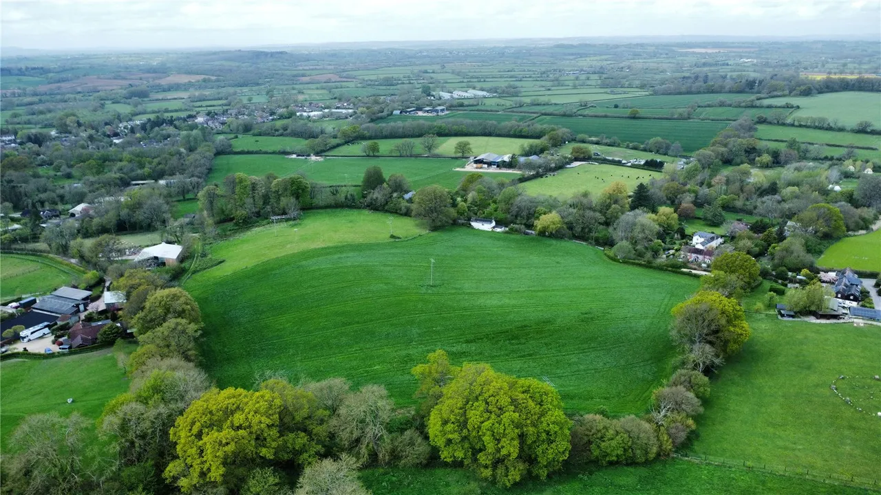 Shaftesbury Road, Child Okeford, Blandford Forum, Dorset, DT11 8EQ, photo 4