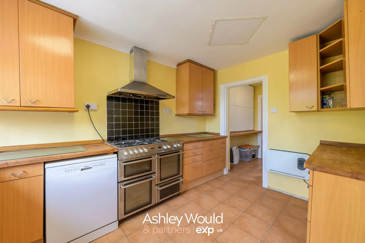 Ross, Rowley Regis, B65, photo 5