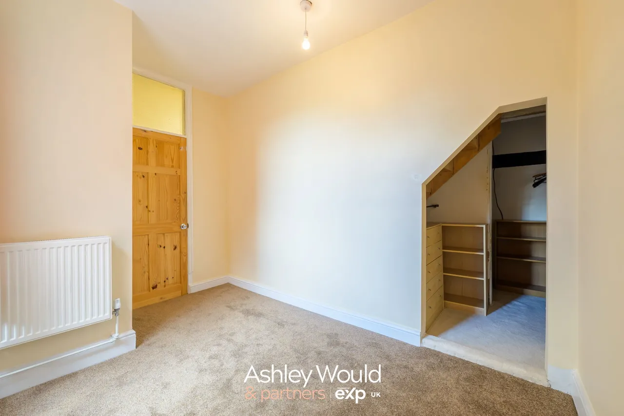 Ross, Rowley Regis, B65, photo 10