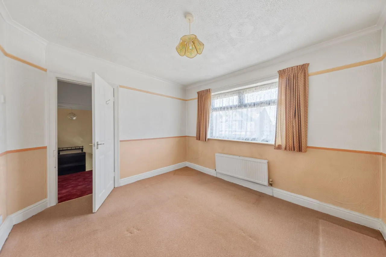 Capesthorne Road, Warrington, Warrington, WA2 9AF, photo 16