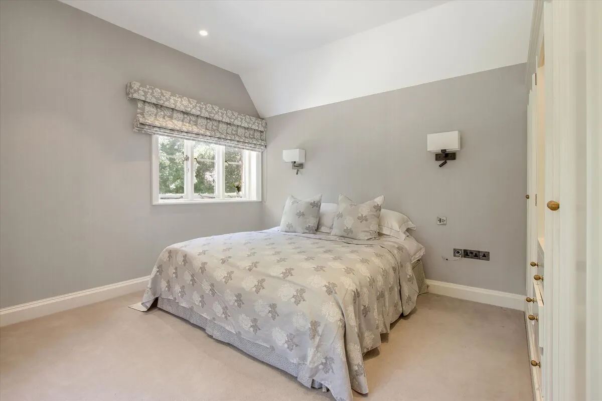Vicarage Road, Yalding, ME18, photo 16