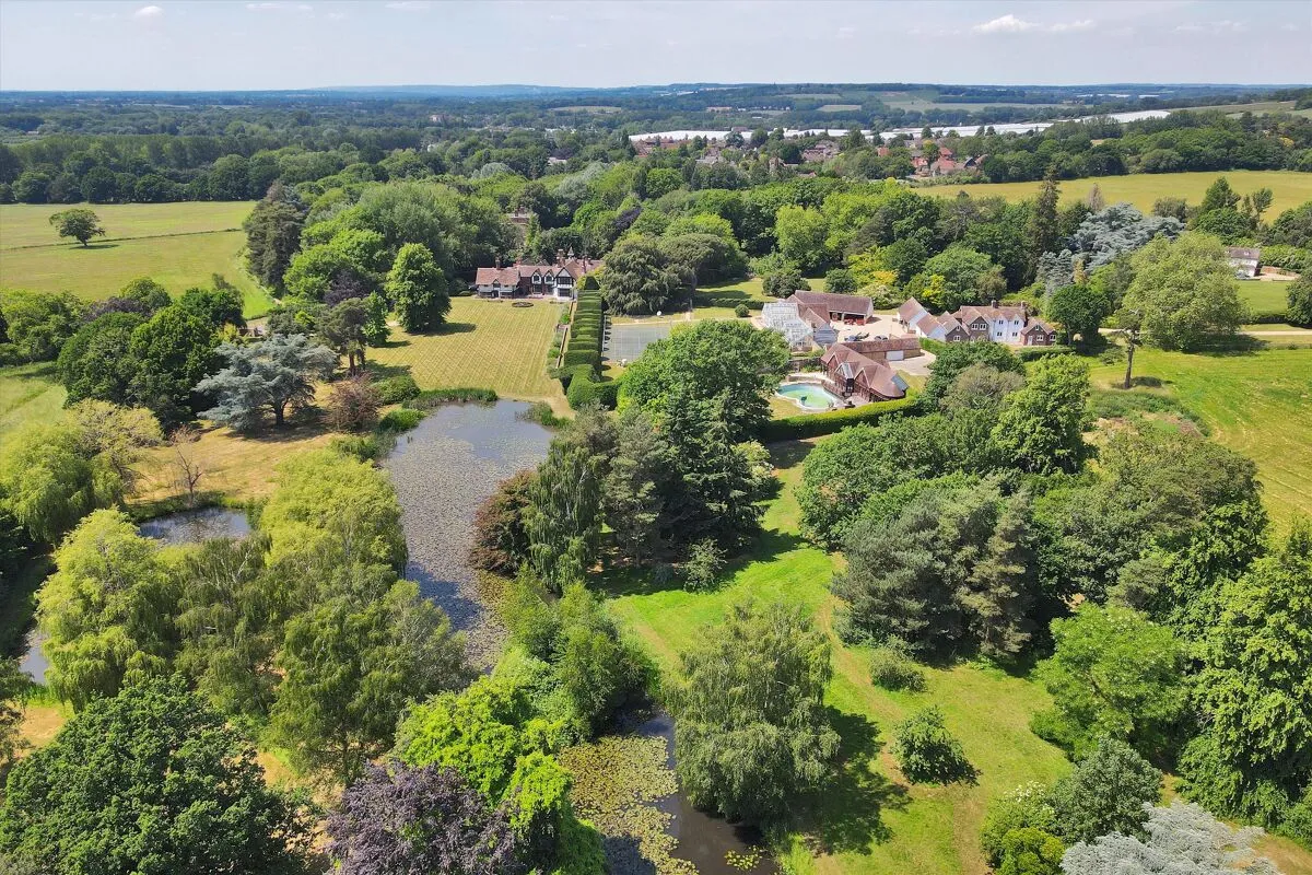 house for sale, Vicarage Road, Yalding, ME18