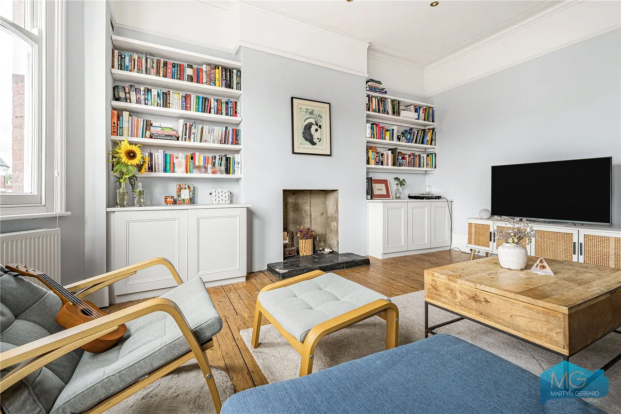 Muswell Hill Broadway, London, N10, photo 6