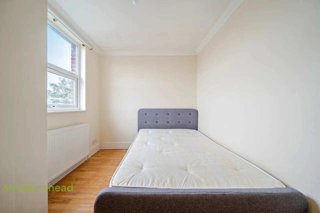Gipsy Road, London, SE27, photo 9