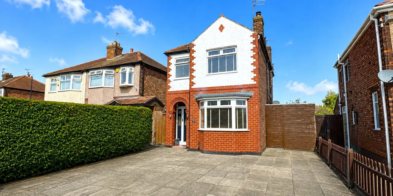 4 bed house for sale, Pinetree Grove, Moreton, CH46