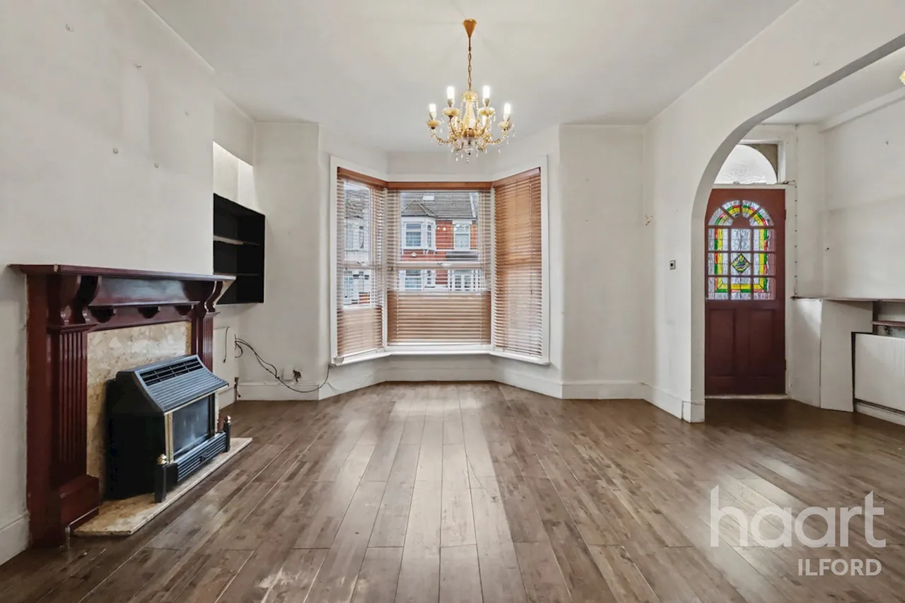 Hazeldene Road, Ilford, IG3, photo 7