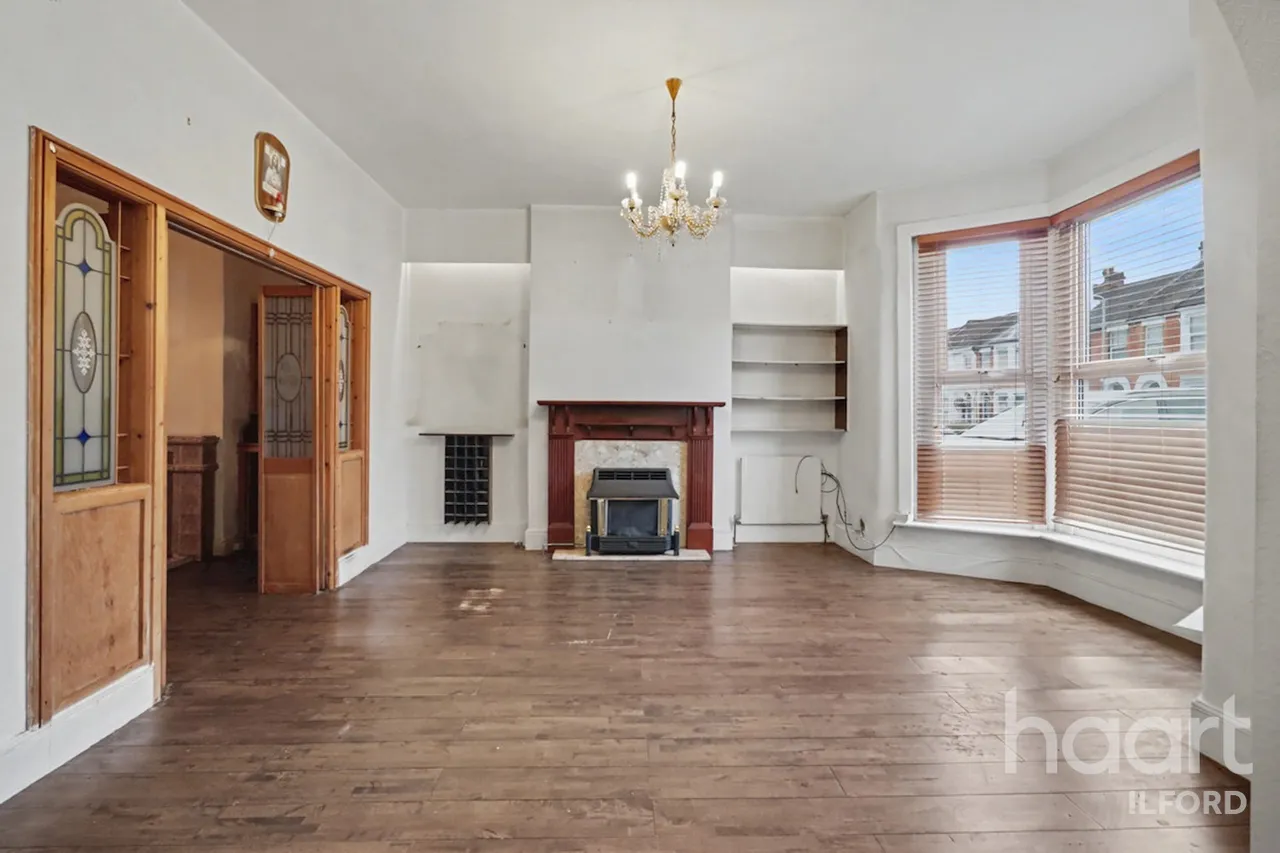 Hazeldene Road, Ilford, IG3, photo 4