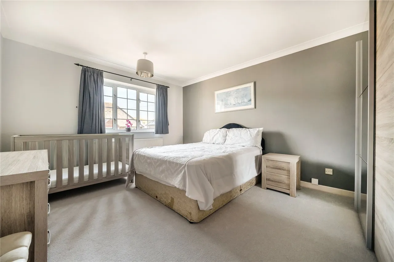 Grand Avenue, Camberley, Surrey, GU15 3QH, photo 11