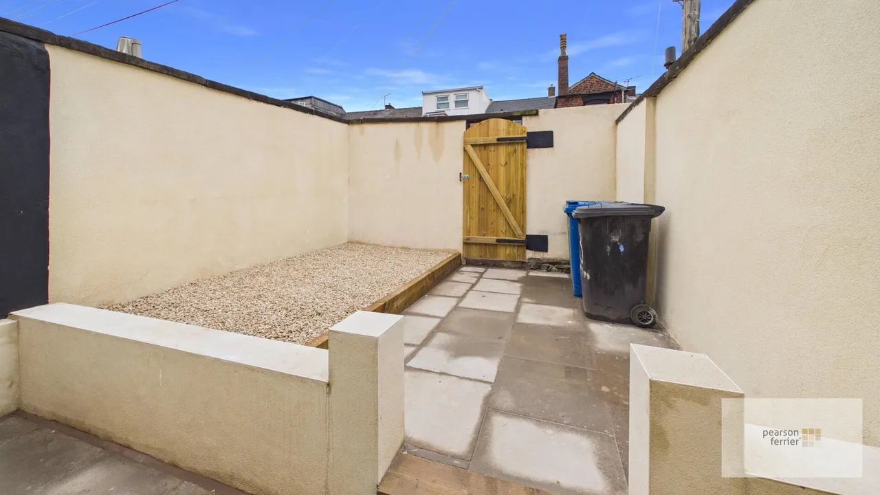 Denton Street, Bury, BL9 5EJ, photo 11