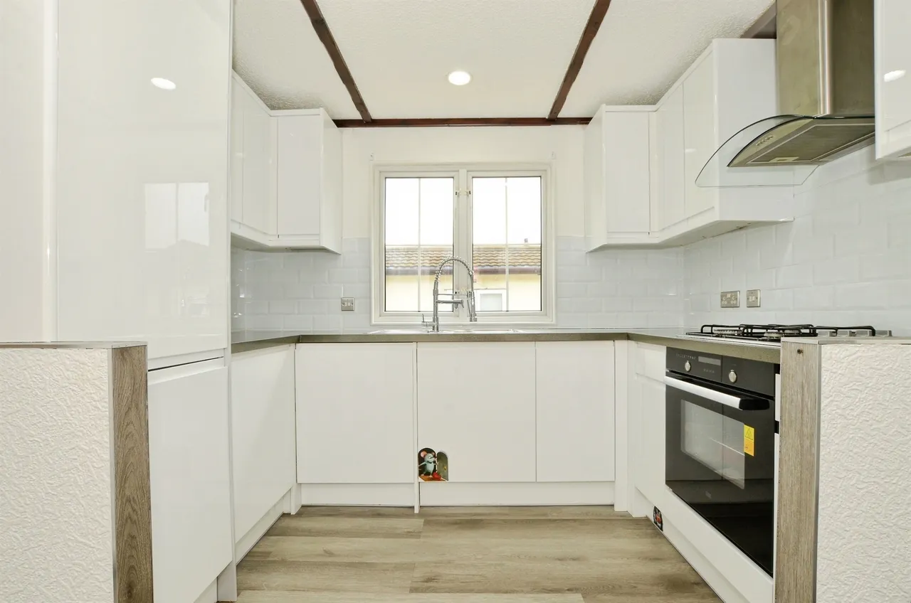 Bower Heath Lane, Harpenden, AL5, photo 2