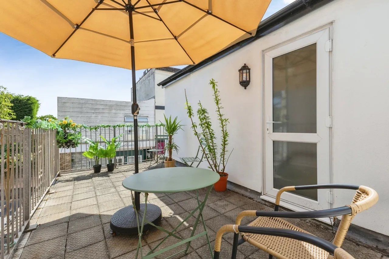 Commercial Road, Dawlish, EX7, photo 15