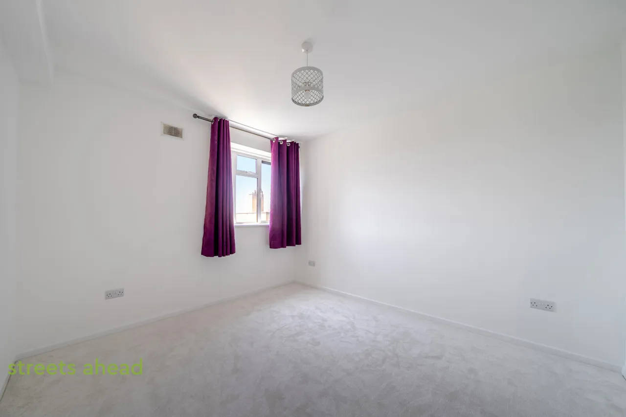 Kingswood Estate, London, SE21, photo 13